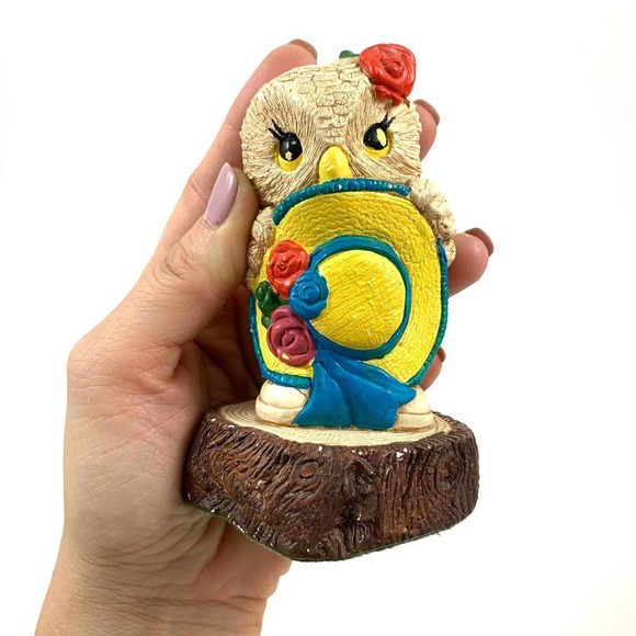 1970's Hand painted PEPIWARE stoneware shy owl with hat and roses - Picture 2 of 10